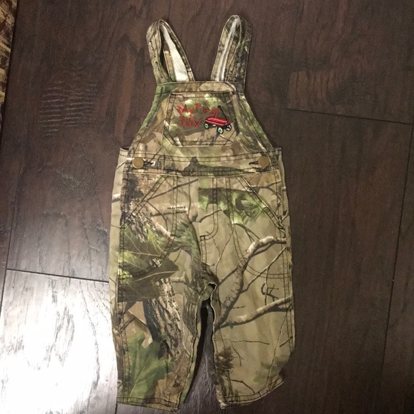 Boys Camouflage Overalls - Picture 2 of 4